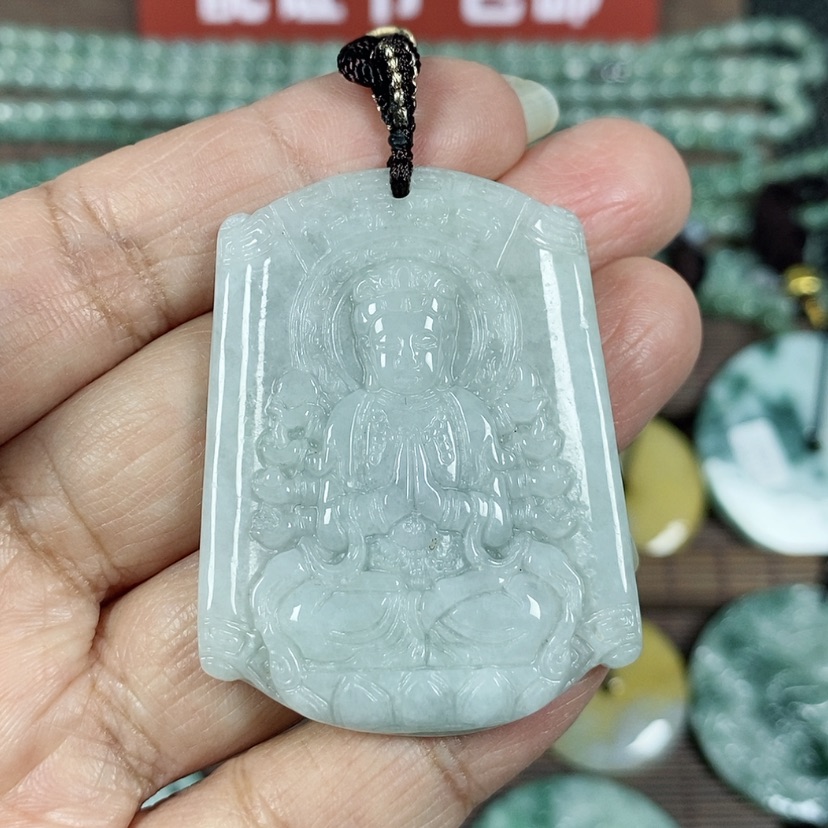 【闪购商品】翡翠颈饰未镶嵌玉吊坠翡翠玉千手观音
