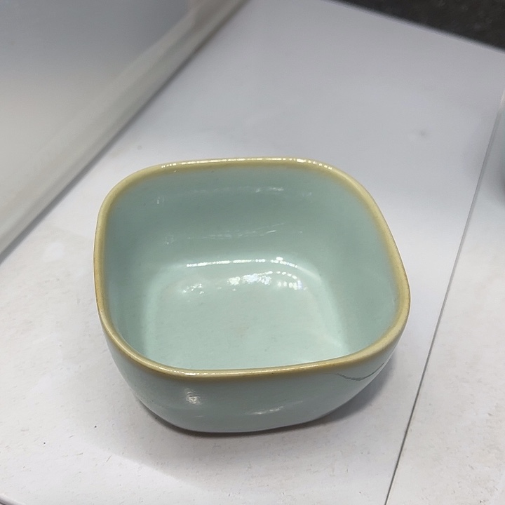 福利待遇多多哦哦哦