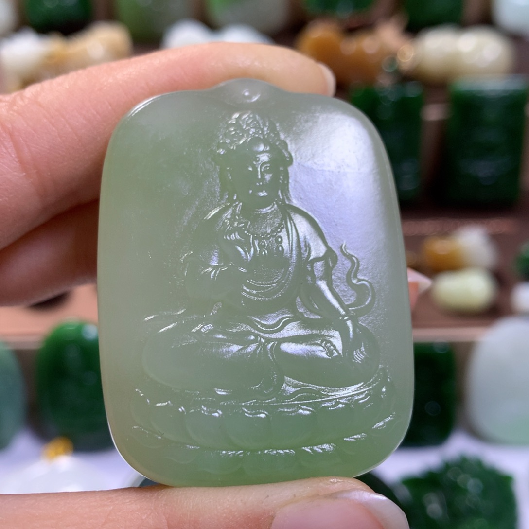 和田玉挂件未镶嵌冰*