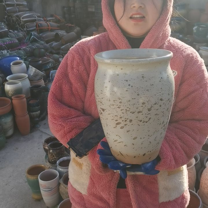 红陶口20高29瑕疵