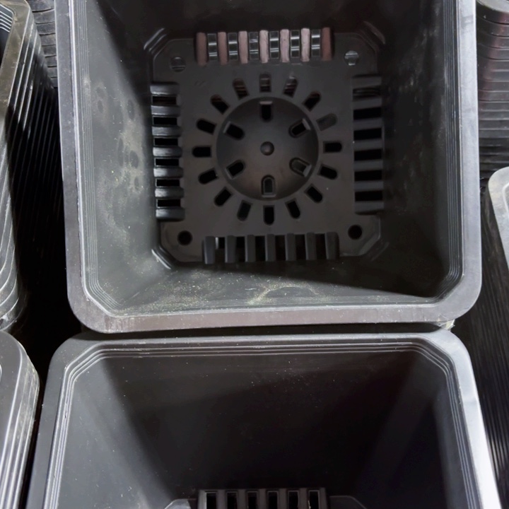 树脂黑方口15高10 －组22