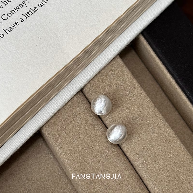 铜合金耳饰 拉丝小银豆小巧耳钉女2025新款爆款耳环高级感耳饰女