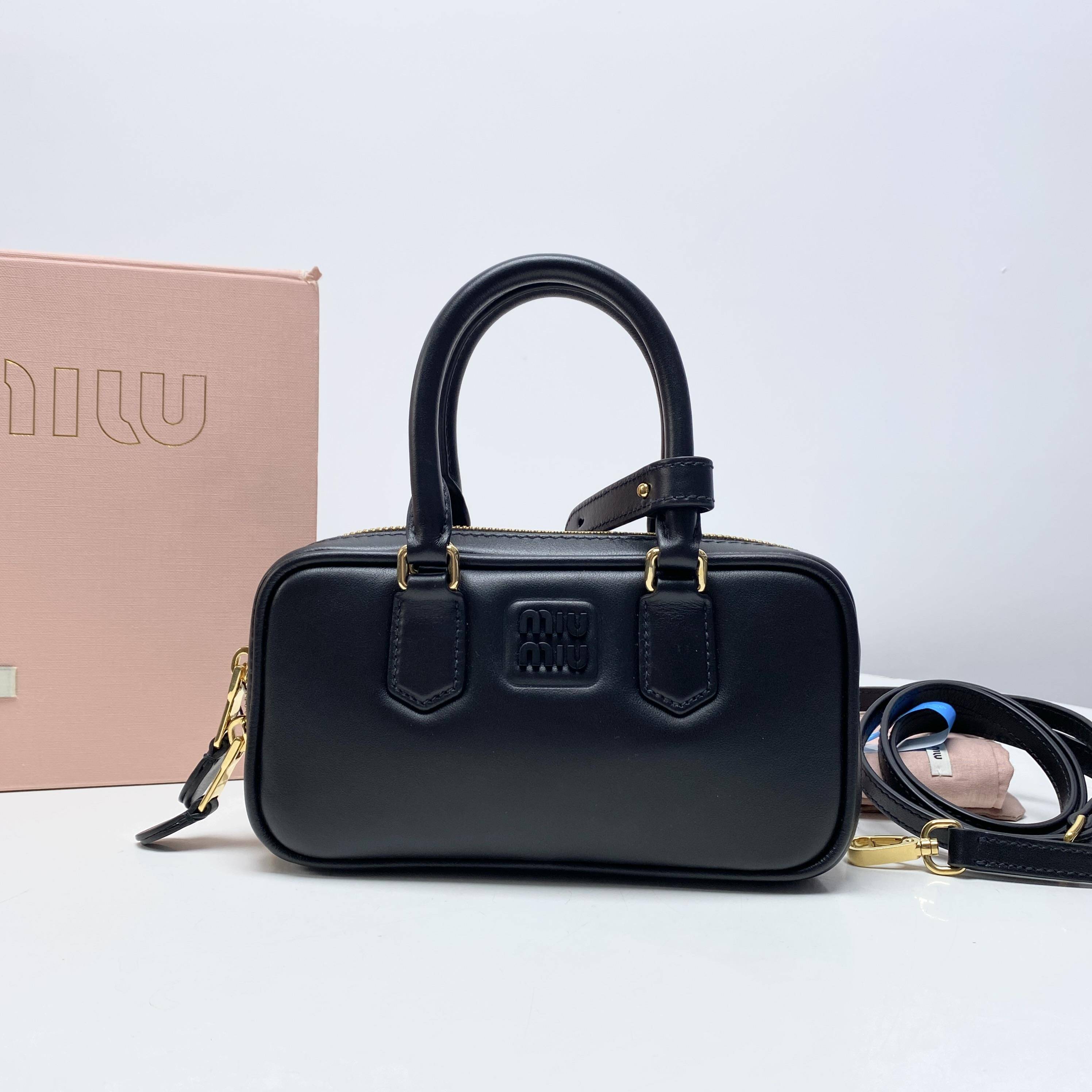 胖虎曼曼/缪缪/95新/公价0/箱包/斜挎包/312502130030