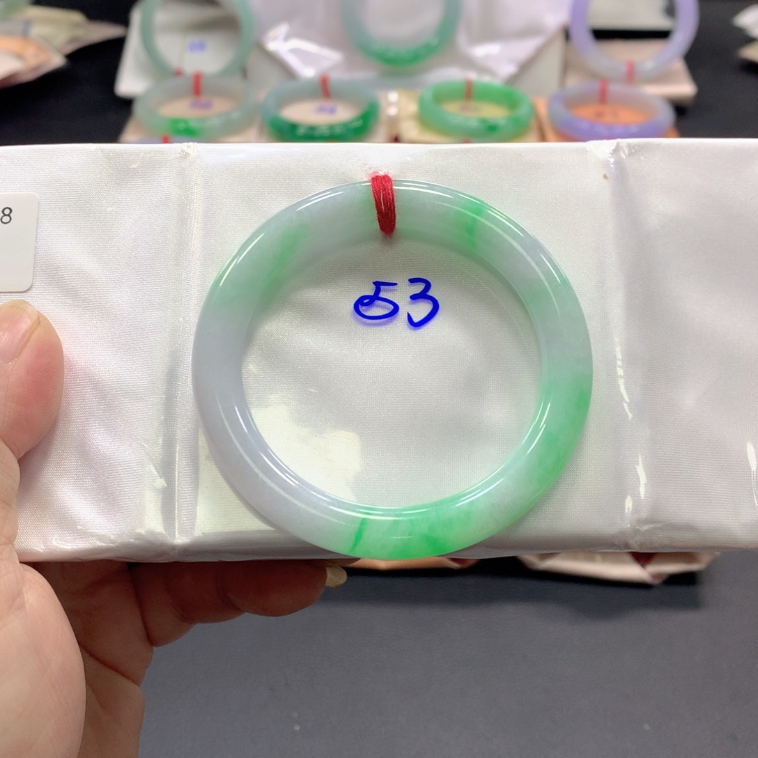 翡翠未镶嵌手镯53圈口