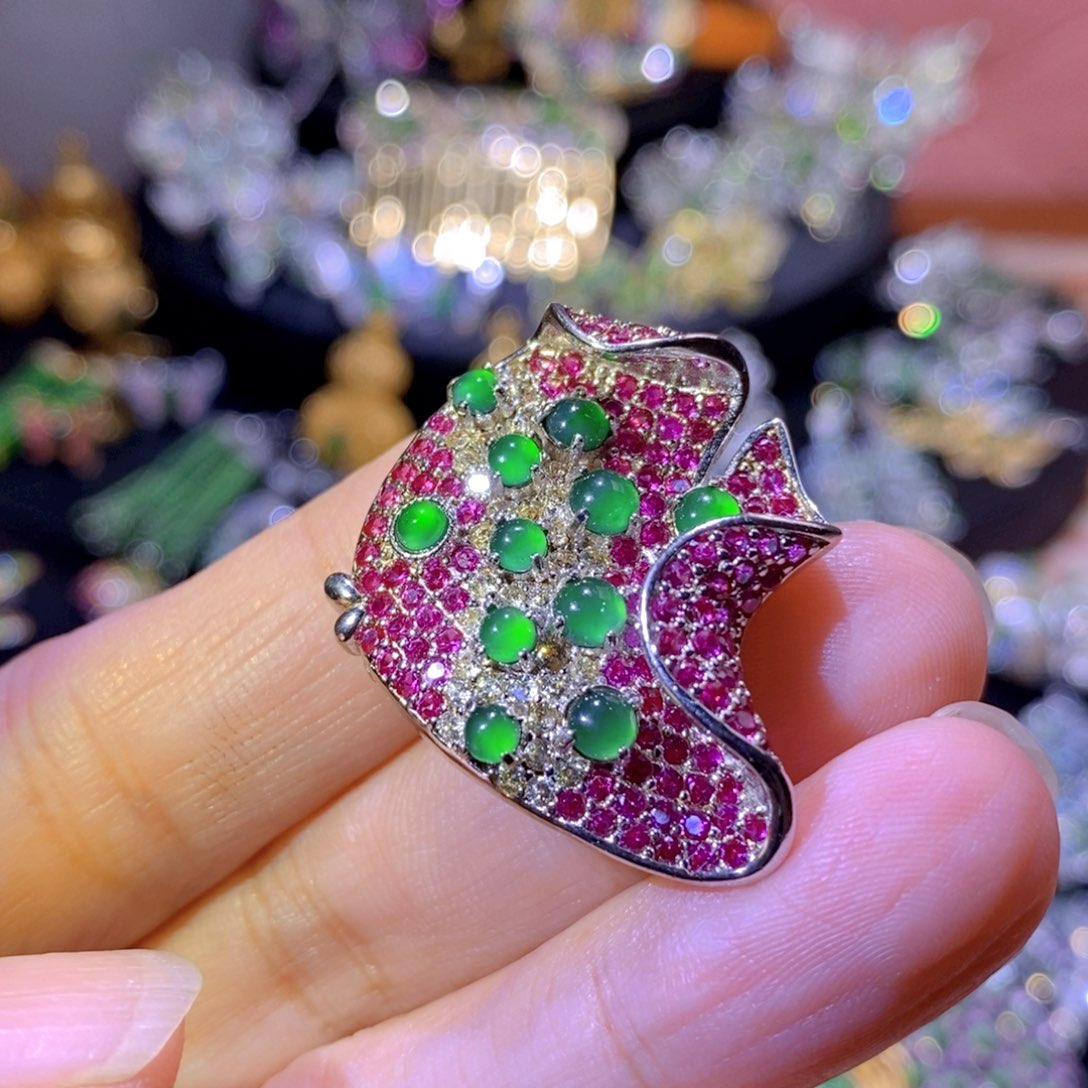 翡翠银S925镶嵌项圈时****U天然翡翠