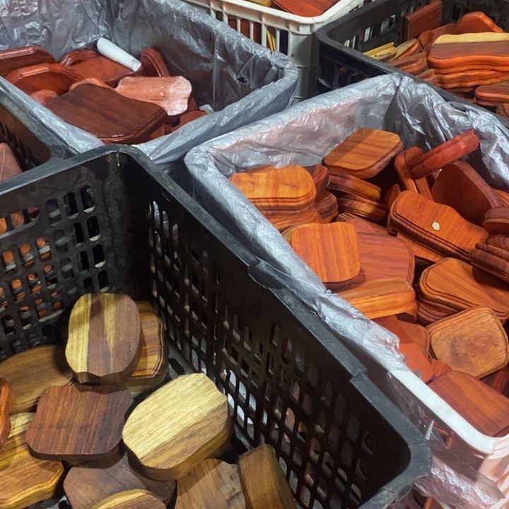 非洲紫檀（红花梨）习*