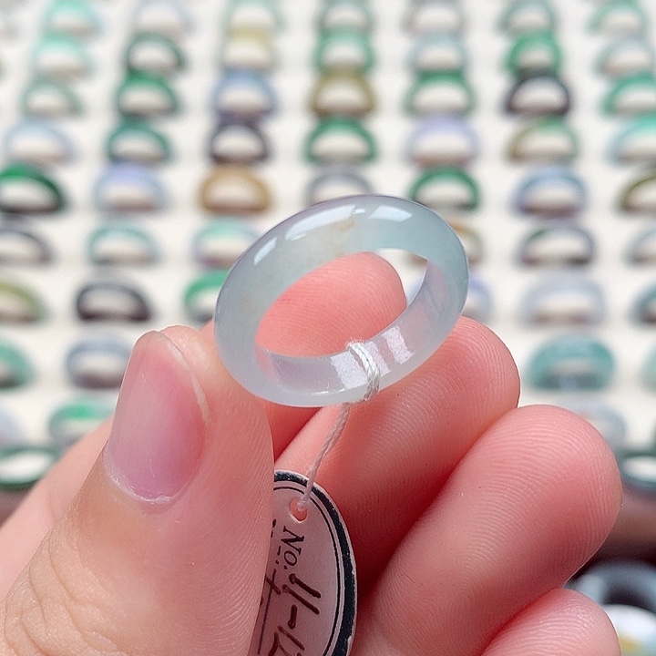 翡翠戒指未镶嵌11-12号