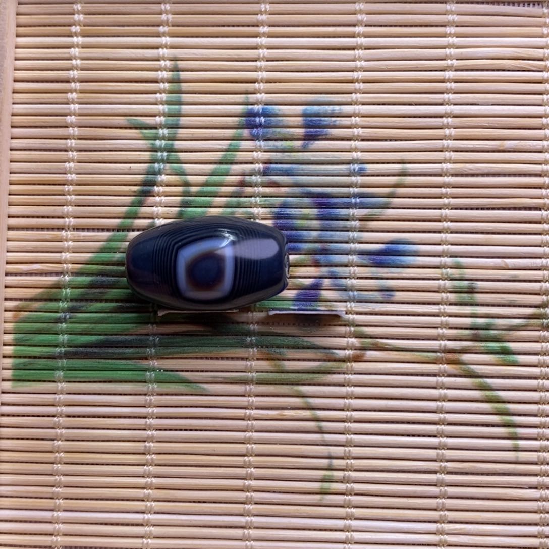 M***安玛瑙/玉髓未镶嵌珠宝半成品