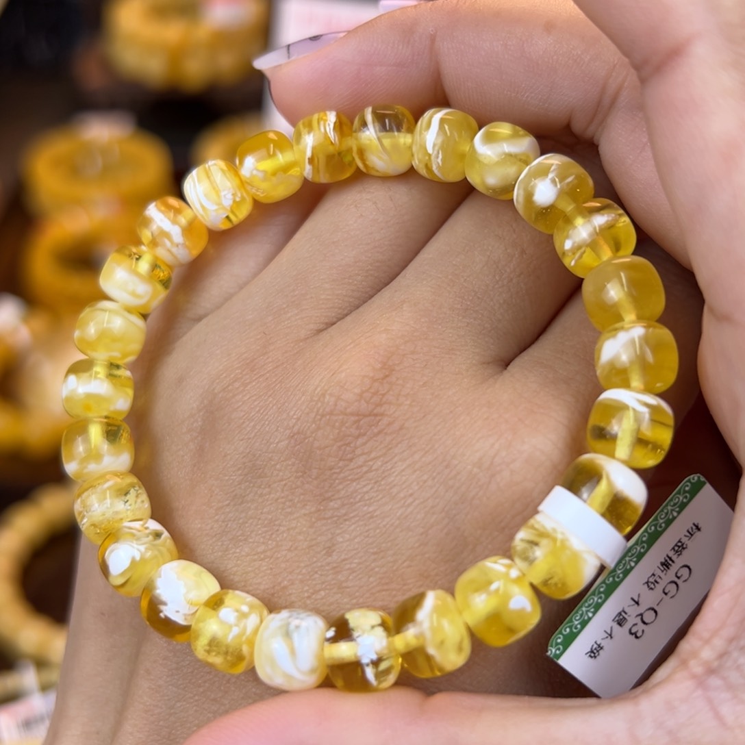 琥珀裸石未镶嵌mnjjnnnnnnnm