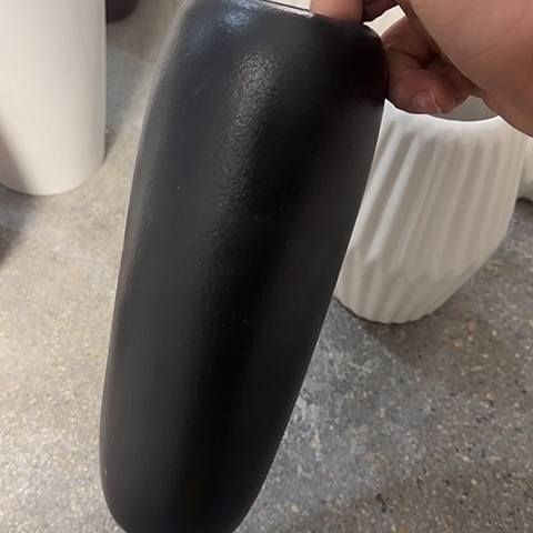 瓶黑24厘米磨砂陶瓷一个