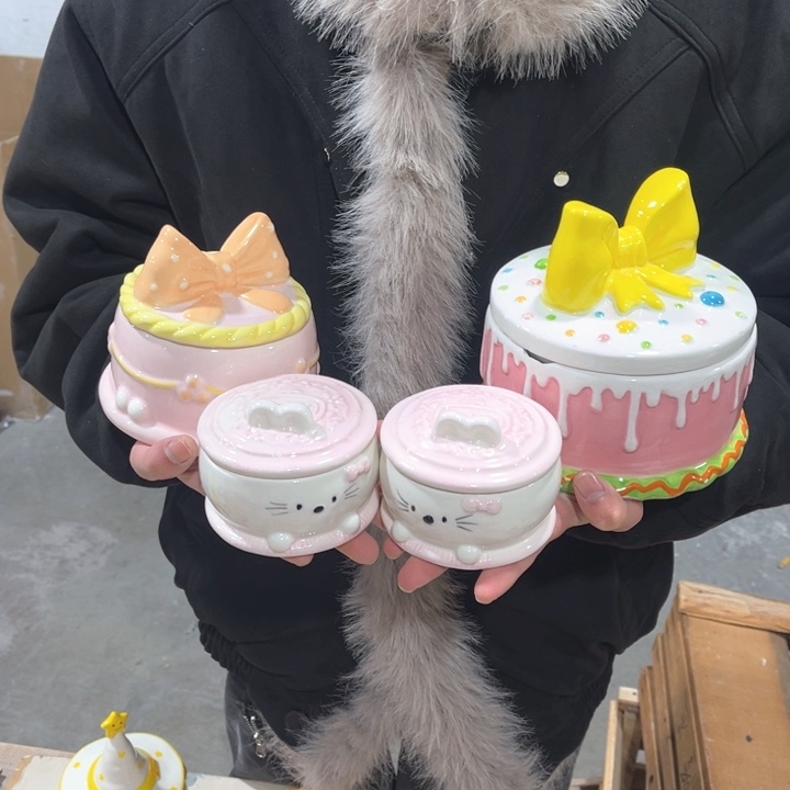 紫砂茶叶罐这么多人