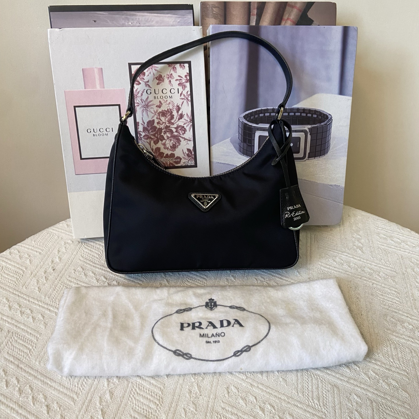 99新 Prada/普拉达 黑色hobo 2005