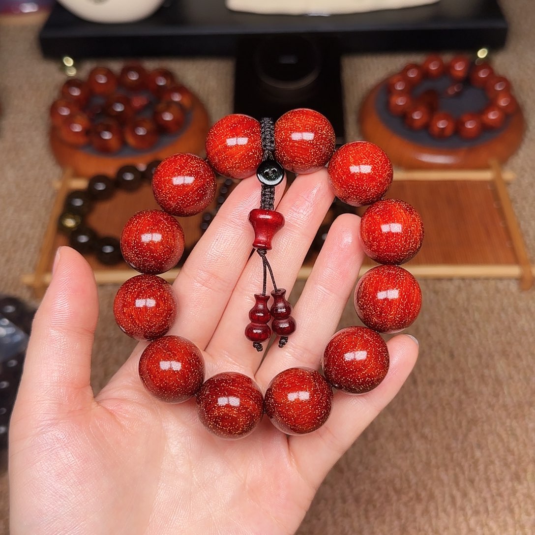 鹏***雄檀香紫檀（小叶紫檀）想2.0红