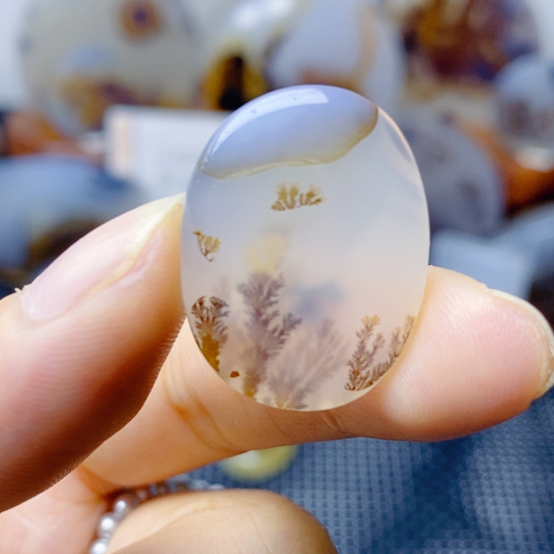 玛瑙/玉髓未镶嵌珠宝奇石