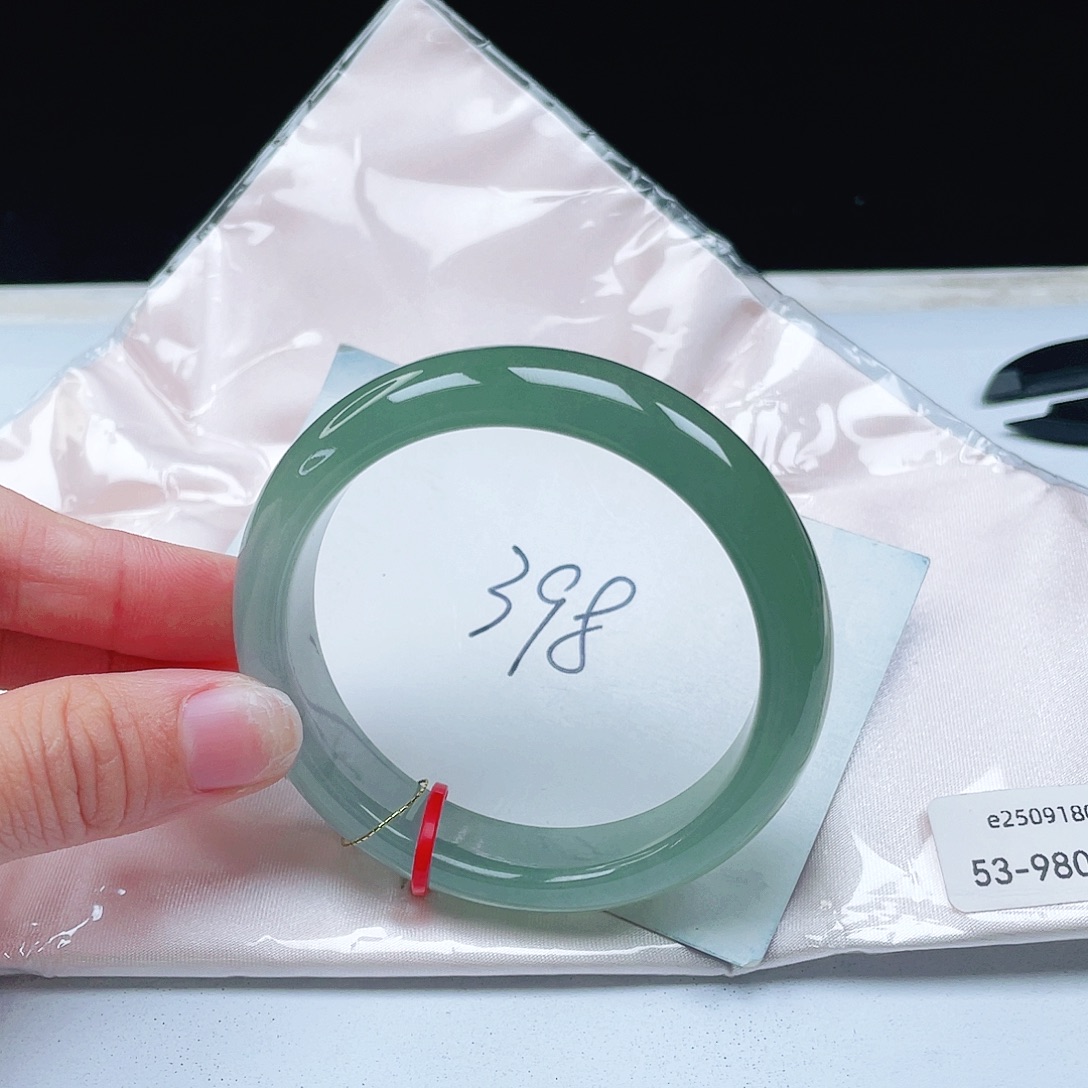 翡翠未镶嵌手镯53+正圈