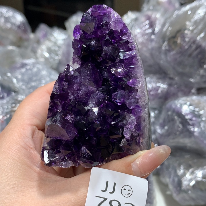 未镶嵌紫晶大型摆件（非配饰）