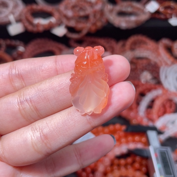 南红玛瑙未镶嵌金鱼2207打孔备注