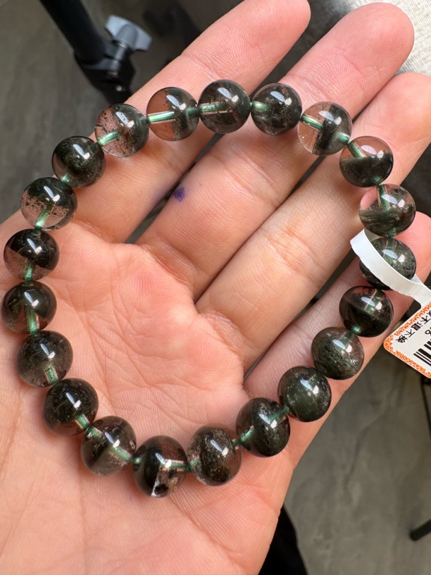 自然水晶严选。天然绿幽灵聚宝盆