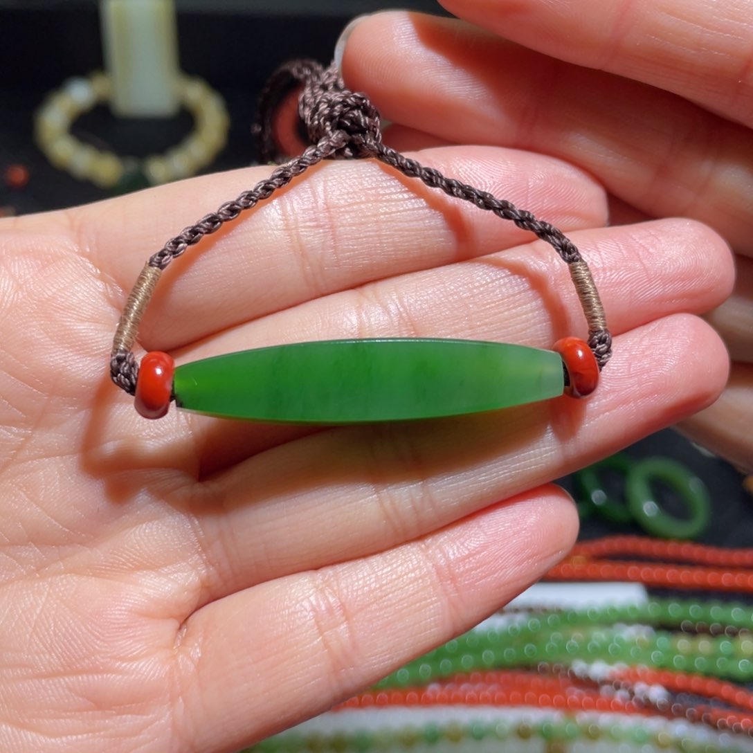 和田玉（碧玉）红皮碧玉玉勒子未镶嵌小*