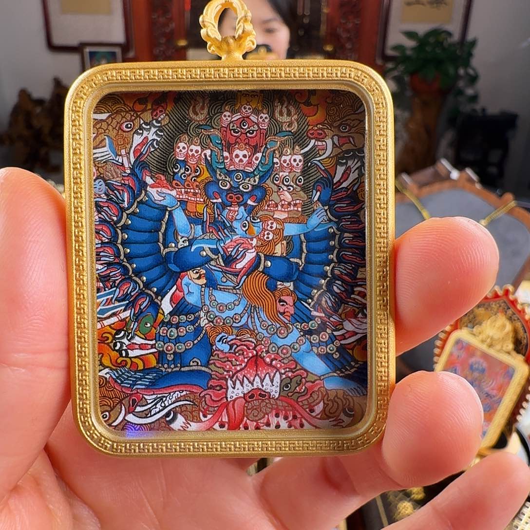 吊坠热贡纯手绘唐卡