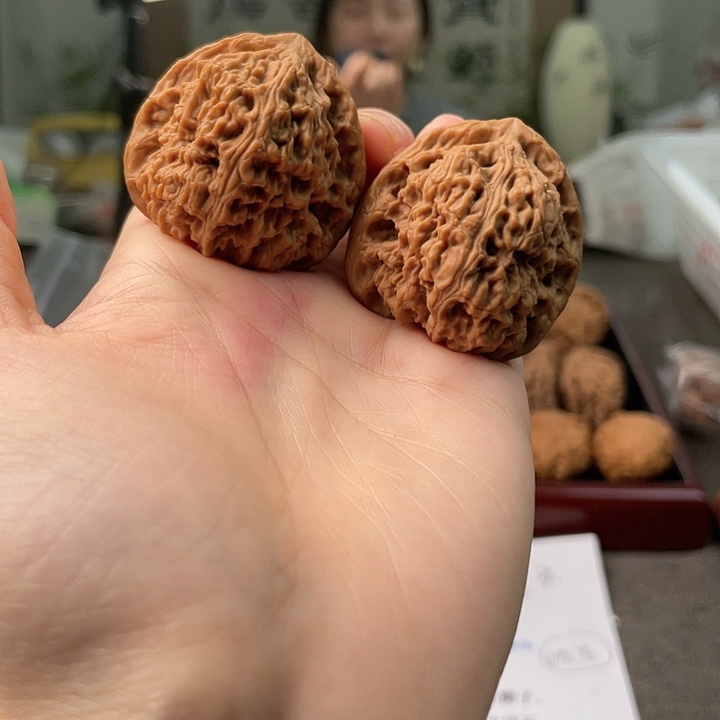 文玩核桃把件全品南疆38