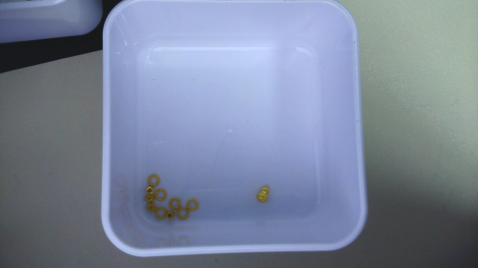 黄金足金小金 豆