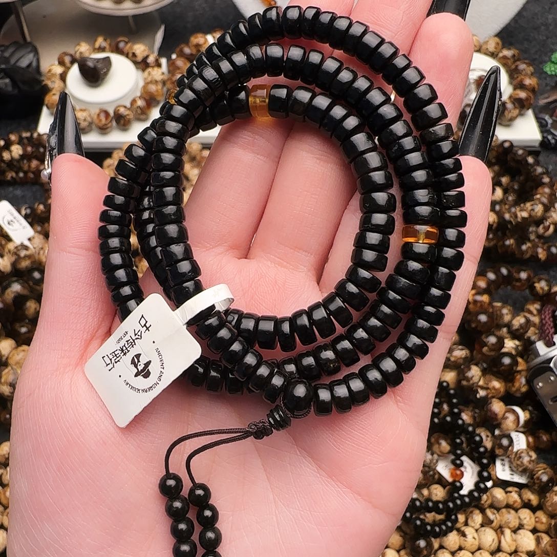 毛***生琥珀未镶嵌手链抚顺琥珀