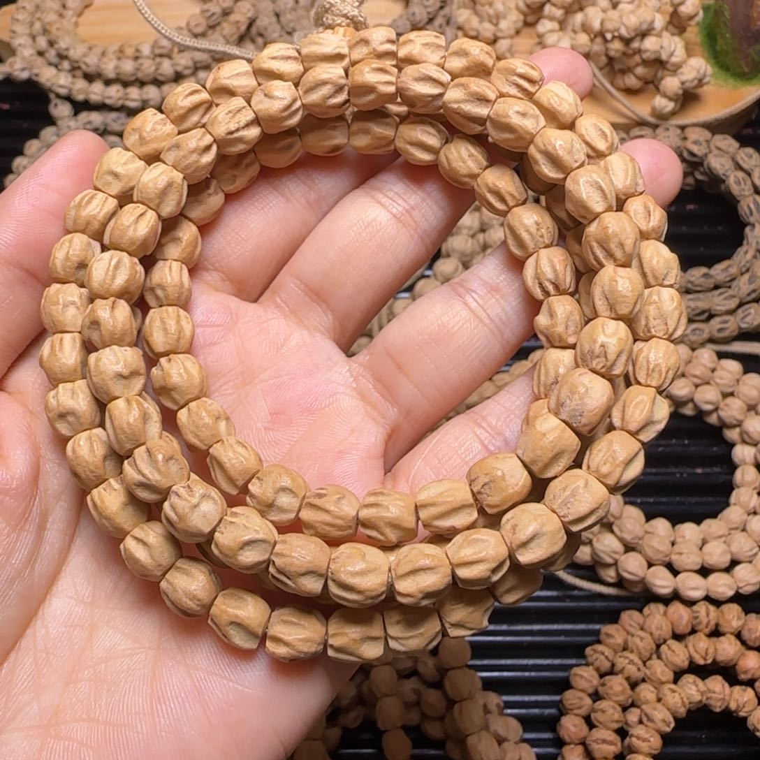 吊坠柏香籽/百香籽爱*己