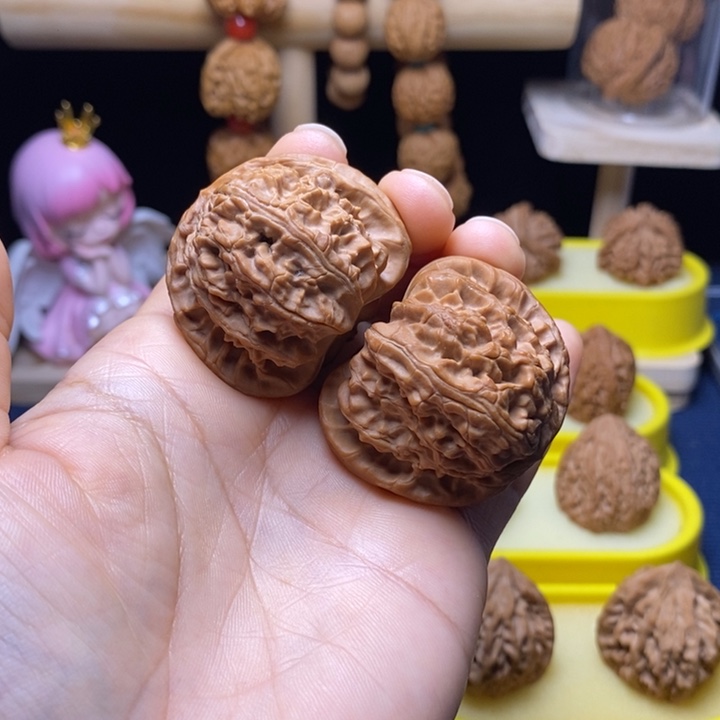 木质42白狮子微修 7号车