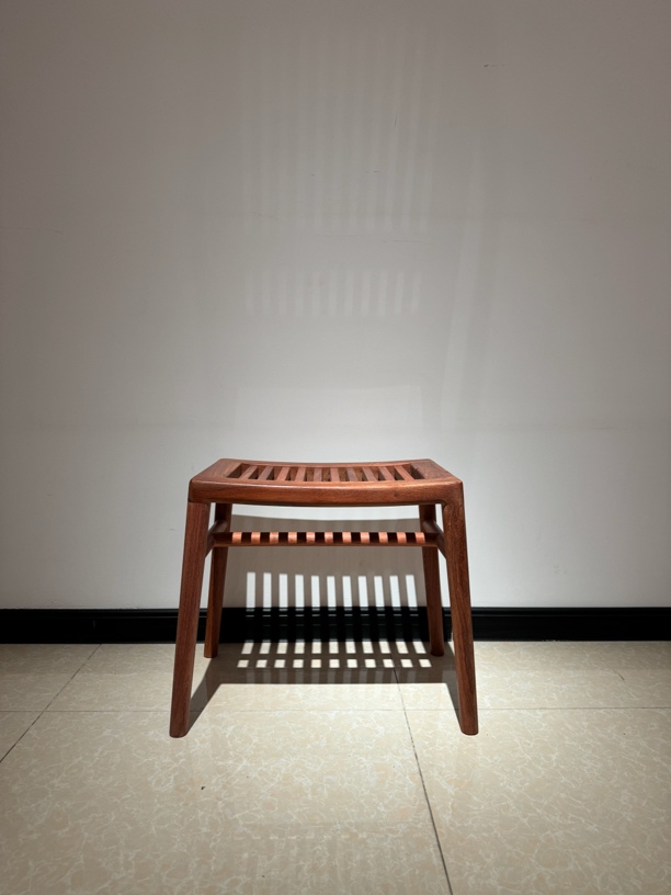 （42*30*39cm）缅花大果紫檀简约宋式美学茶凳月牙椅