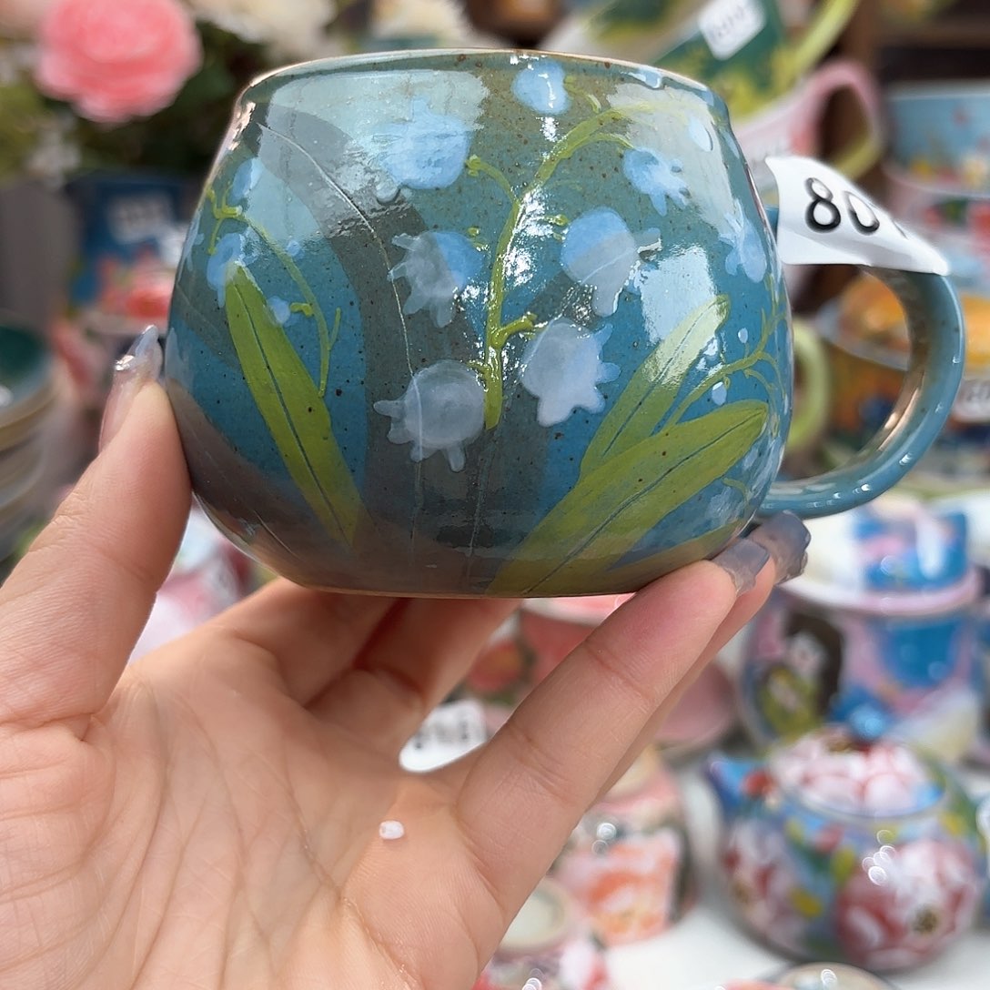 瓷片在这里我们都在寻找答案呀打起来