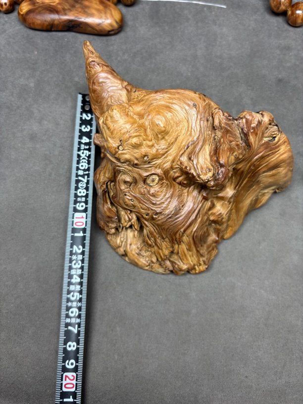 太行崖柏陈化树头坨子芦丁云纹圈眼原皮纯天然随型摆件