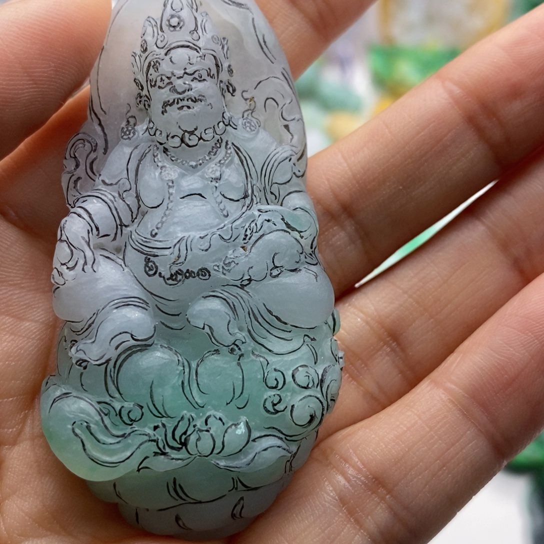 定制翡翠未镶嵌天***云