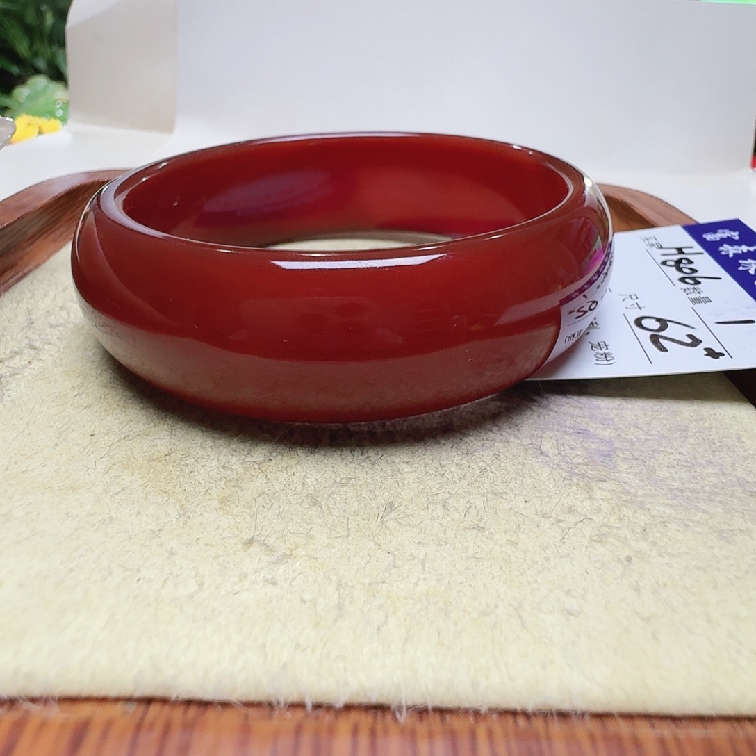 哆***梦玛瑙/玉髓未镶嵌手镯