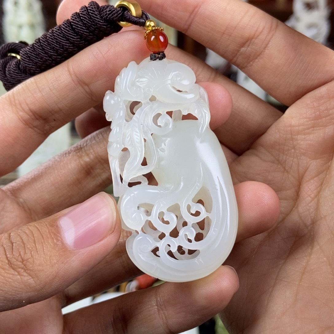 和田玉挂件未镶嵌