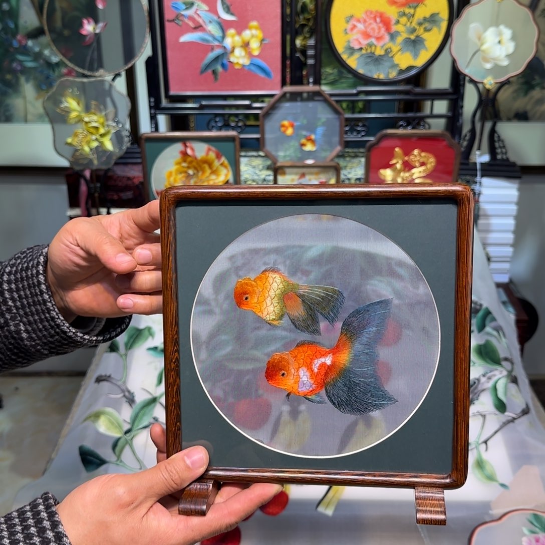 刺绣刺绣工艺精湛