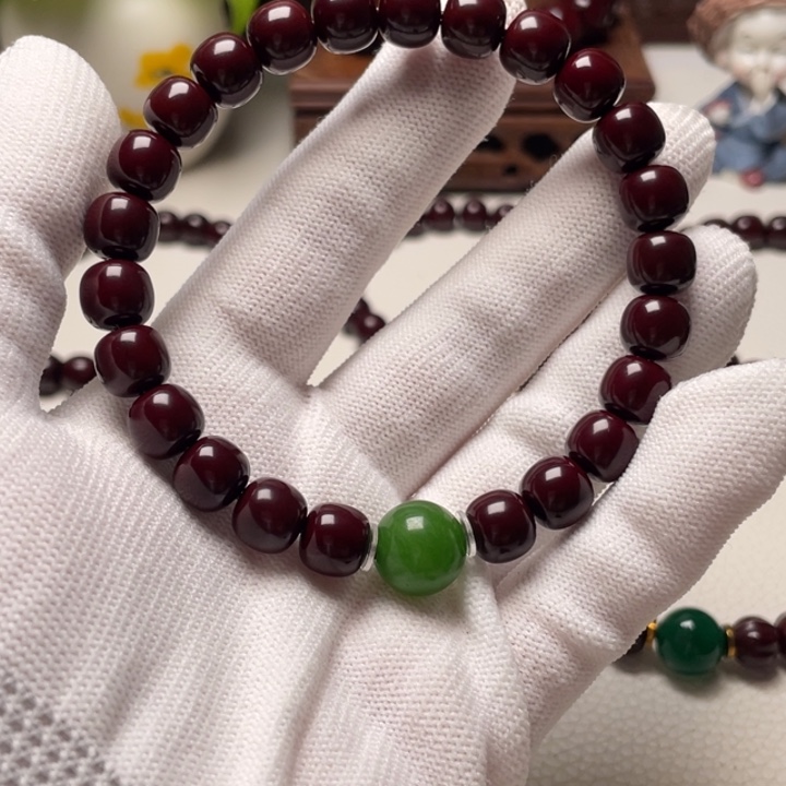 侯****猴头核桃吊坠猴头