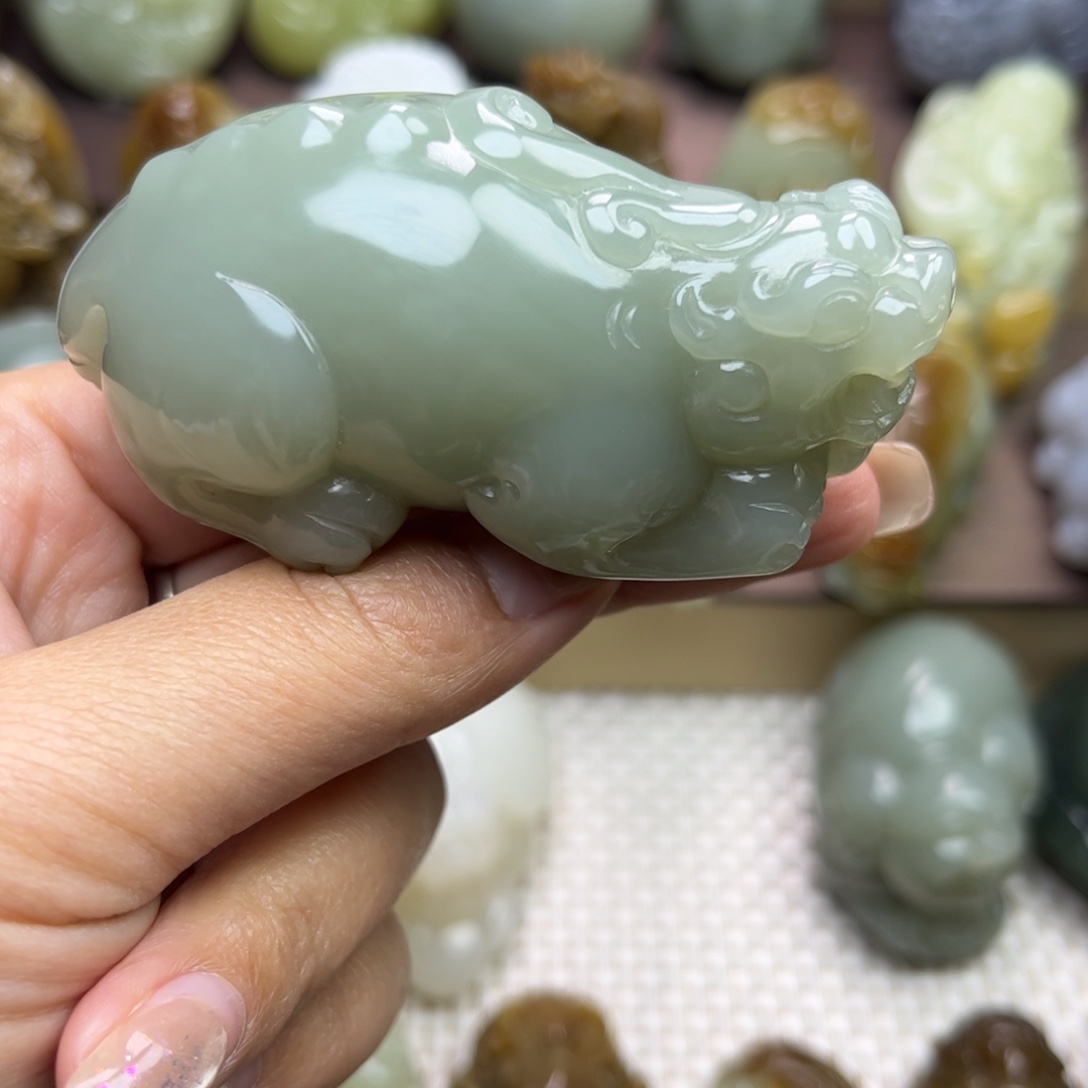 柠***果和田玉未镶嵌把件