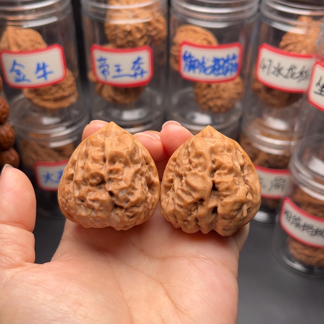 把件文玩核桃山地三角蛙