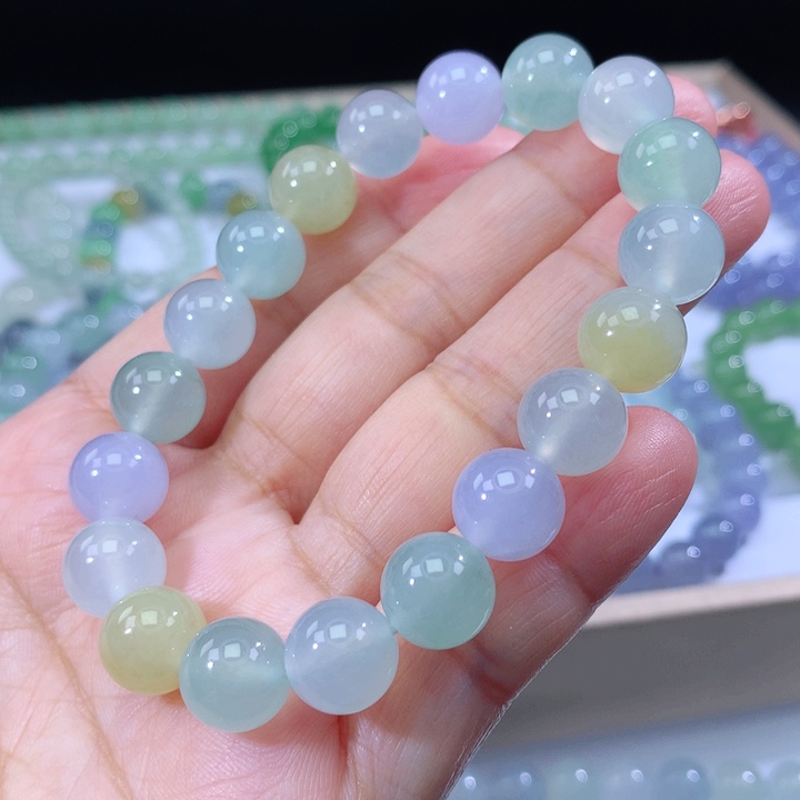 翡翠手链未镶嵌翡翠