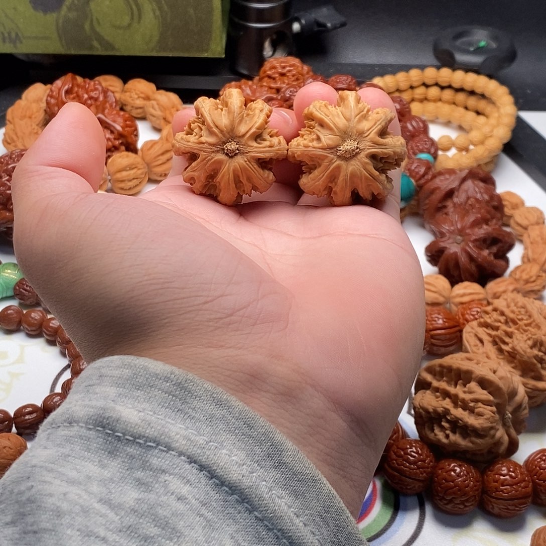 把件文玩核桃37全品楸八棱米字底