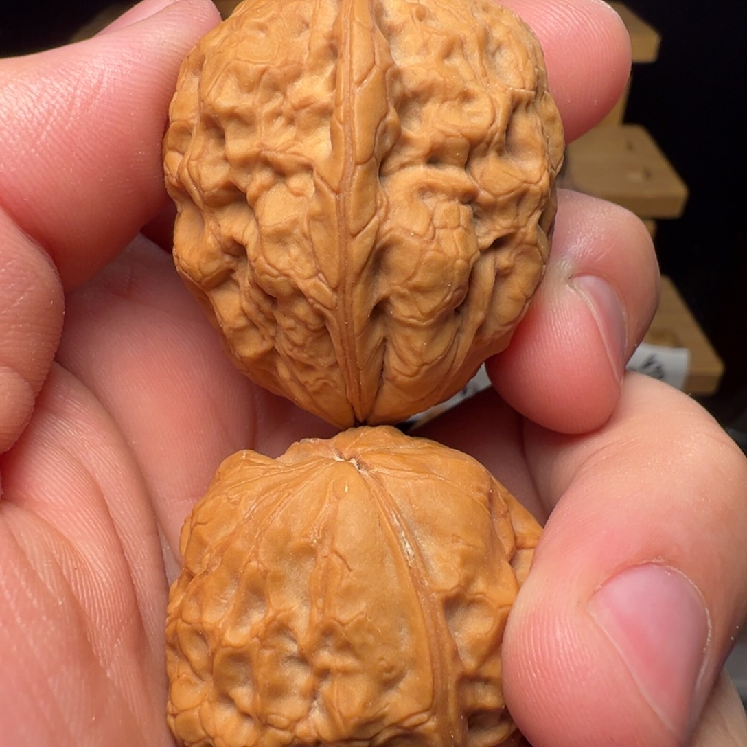 文玩核桃吊坠A橄榄石33mm