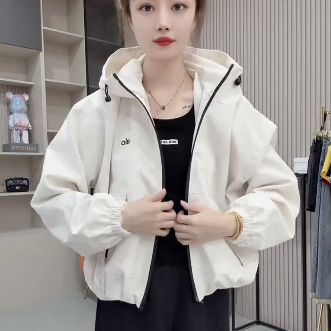 2025春秋新款韩版休闲连帽抽绳外套女高级感时尚洋气小个子