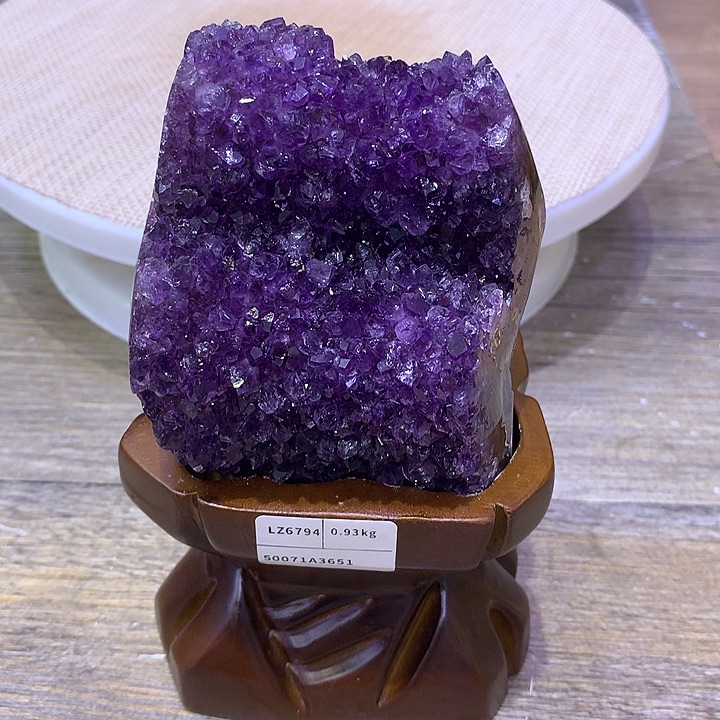 未镶嵌大型摆件（非配饰）紫晶