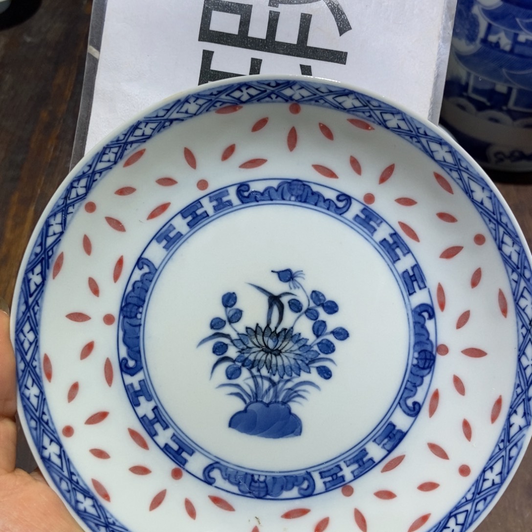 徐***闹陶瓷艺术品等行业的