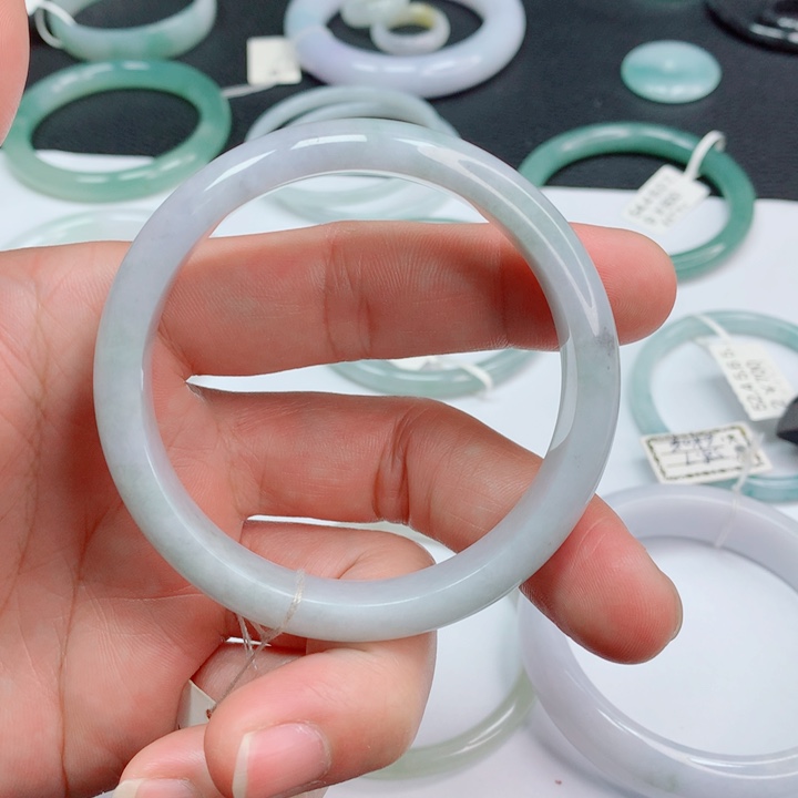 终***点翡翠未镶嵌手镯58-59正圈