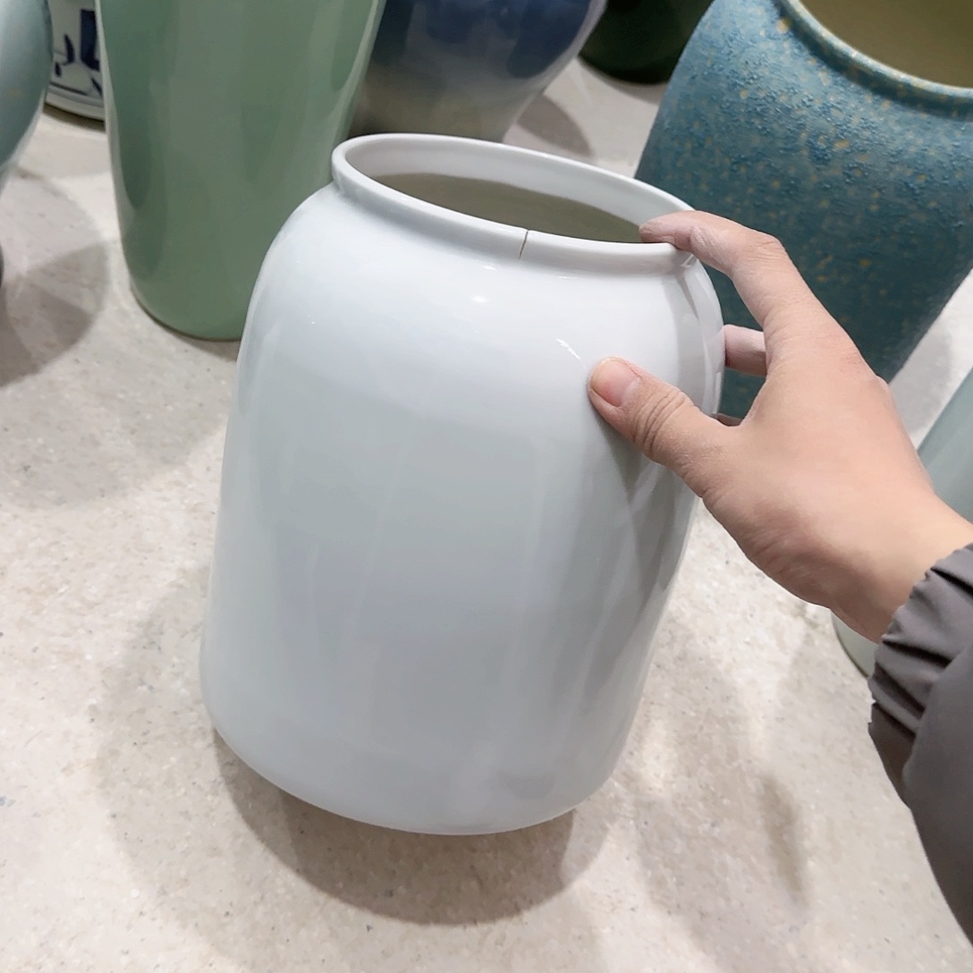 摆件微瑕有孔微瑕