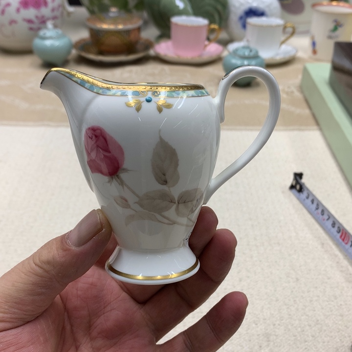 瓷片这份爱心人士