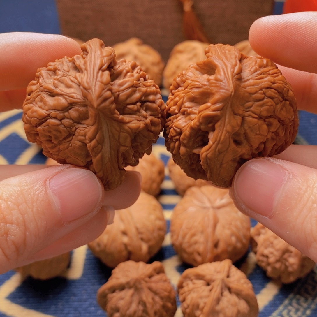 文玩核桃吊坠永*文玩核桃手把件官帽飞蛇