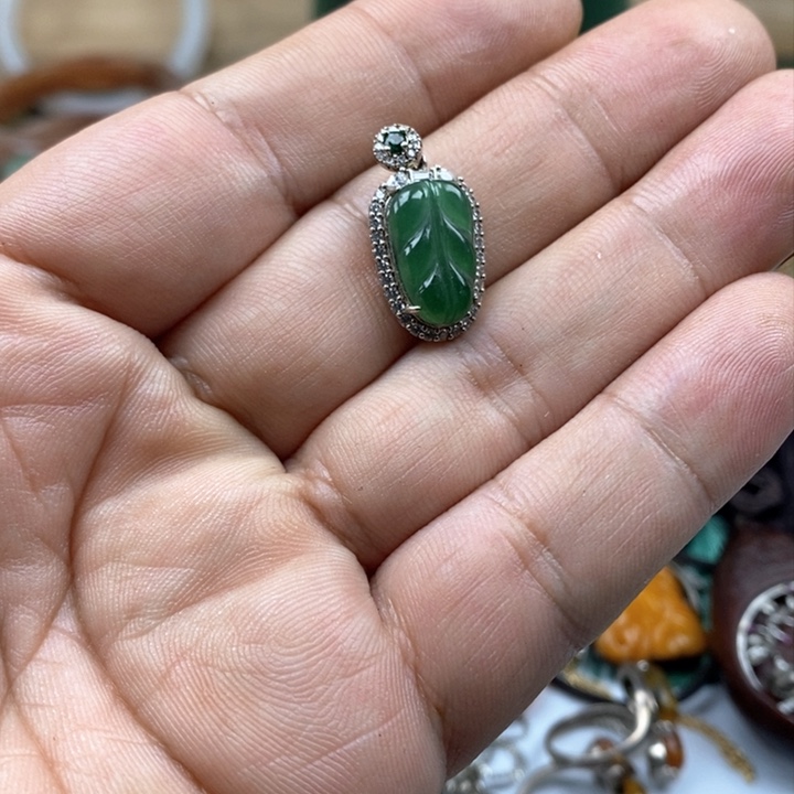 未镶嵌东陵石颈饰~****~